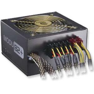 ENERMAX EMD525AWT MODU82+ 525W