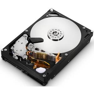 HITACHI 2TB DESKSTAR 7K2000 HDS722020ALA330 SATA2