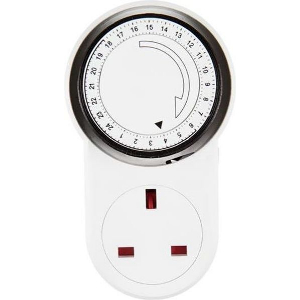 EUROLAMP ΧΡΟΝΟΔΙΑΚΟΠΤΗΣ UK ΠΡΙΖΑΣ 24H 13A 240V ΠΡΟΣΤΑΣΙΑ ΕΠΑΦΩΝ IP20 147-35002