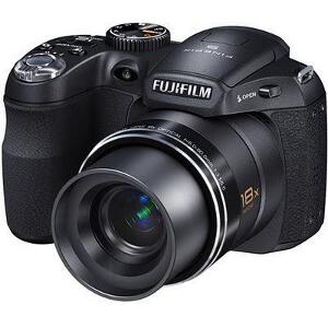 FUJIFILM FINEPIX S2500HD