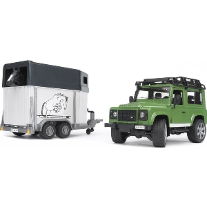 BRUDER LAND ROVER DEFENDER WITH HORSE TRAILER (WITH ONE HORSE)