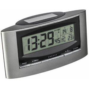 TFA 98.1071 RADIO-CONTROLLED SOLAR-POWERED ALARM CLOCK